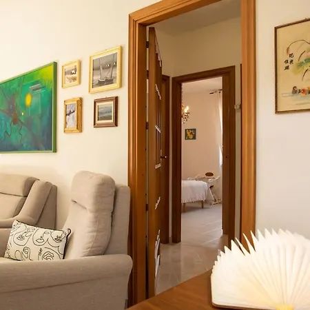 Lägenhet 500mt By The Sea - *